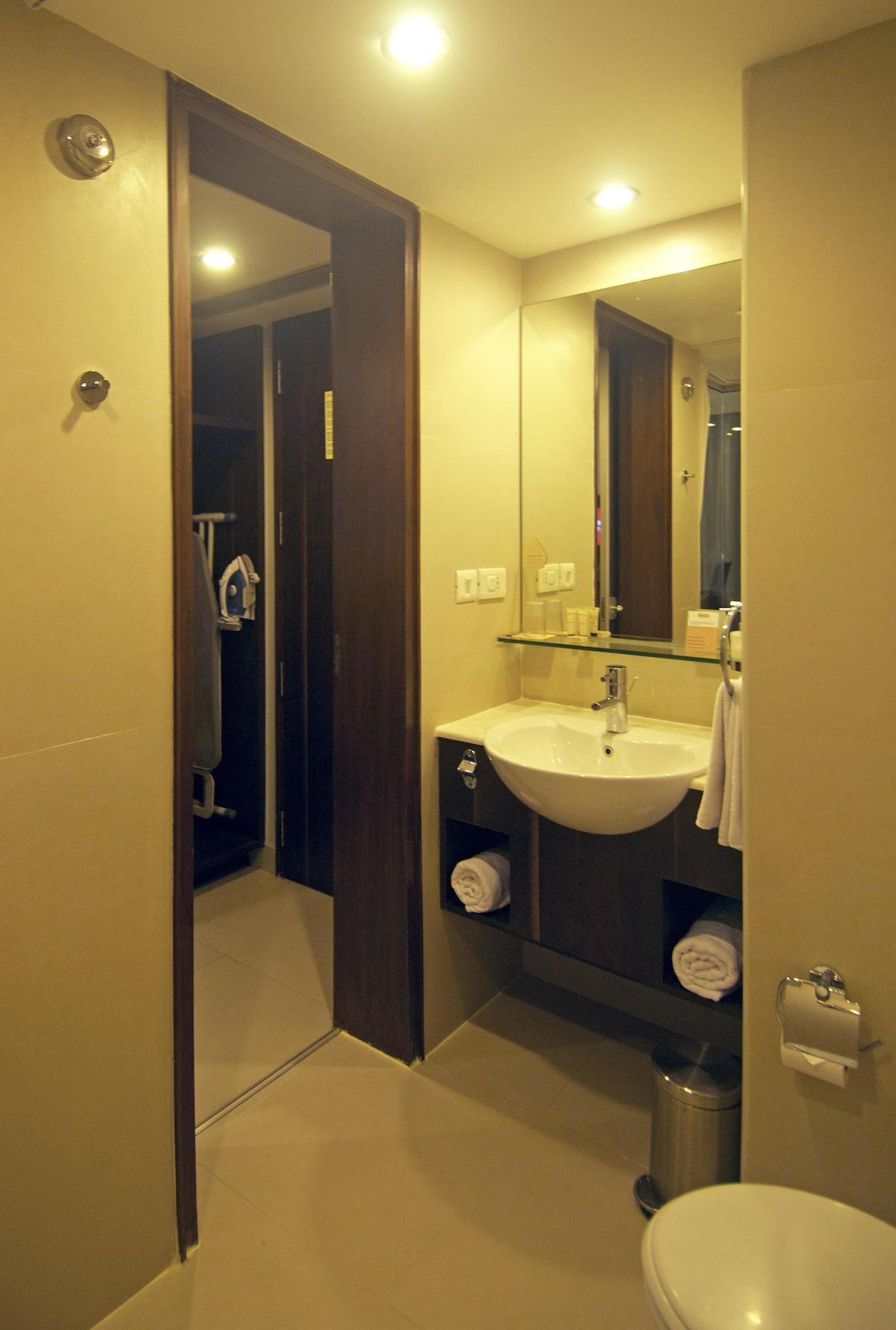 Keys Prima By Lemon Tree Hotels, Pimpri, Pune Eksteriør billede
