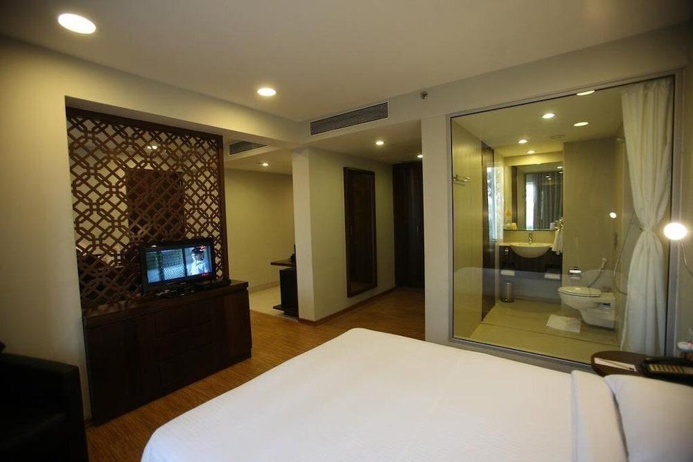 Keys Prima By Lemon Tree Hotels, Pimpri, Pune Eksteriør billede