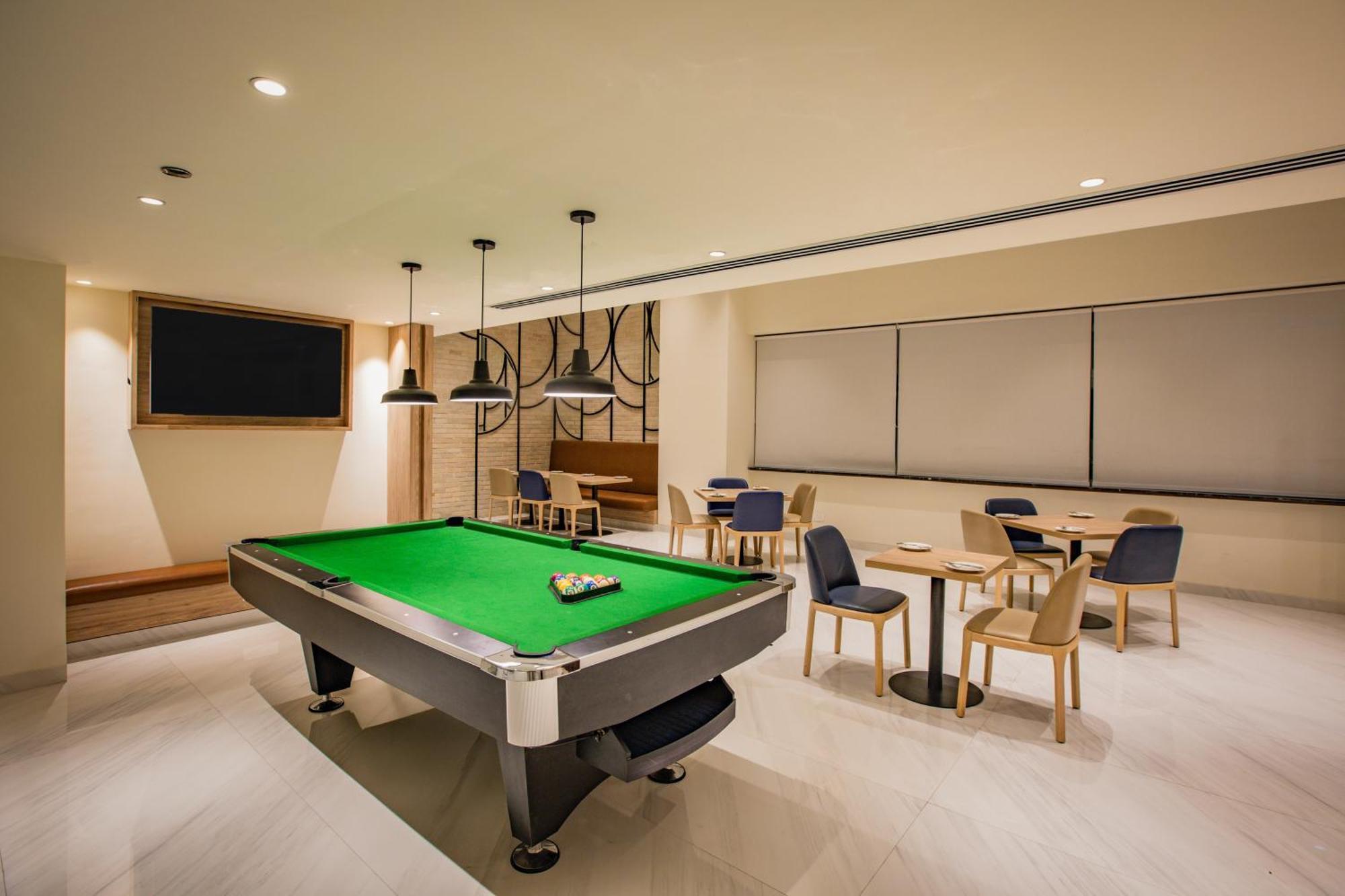 Keys Prima By Lemon Tree Hotels, Pimpri, Pune Eksteriør billede