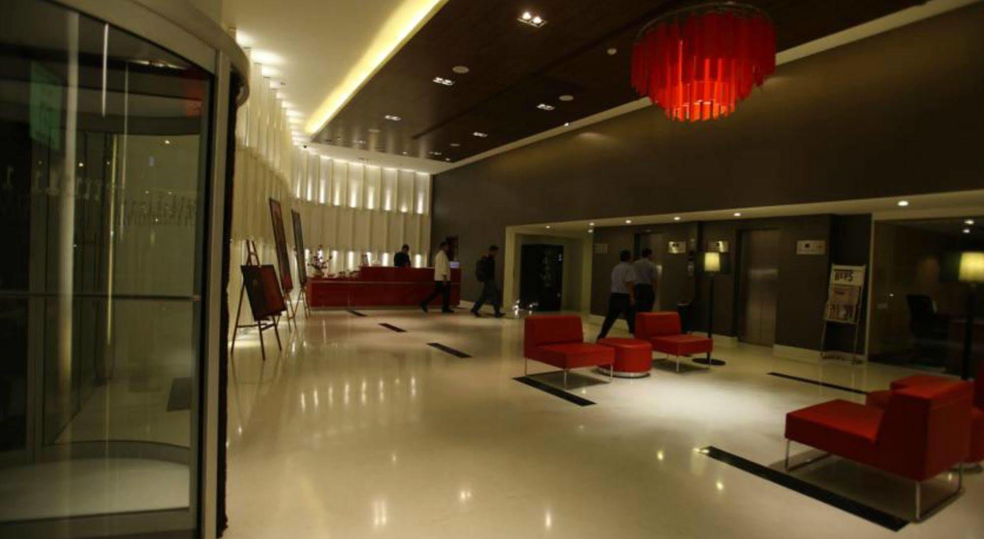 Keys Prima By Lemon Tree Hotels, Pimpri, Pune Eksteriør billede